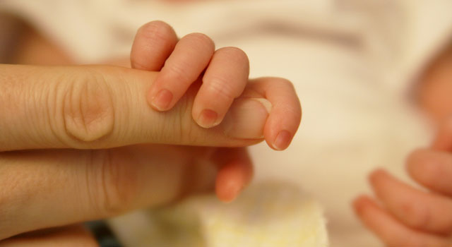 consejos cortar uñas bebes